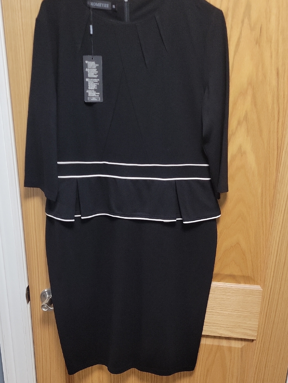 Hommyer Black Midi Dress with White Trim